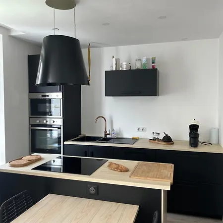 Champi Apartment *